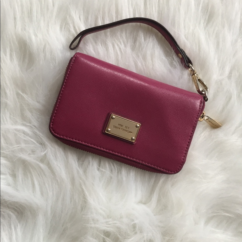 Michael Kors Wristlet